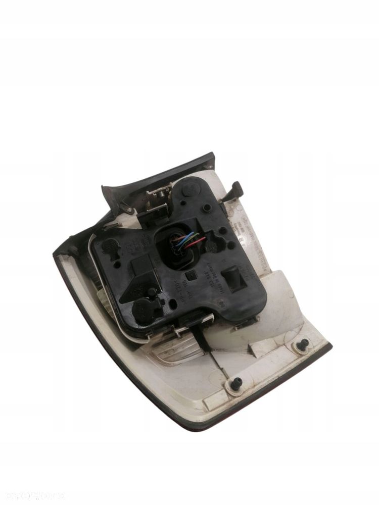 lampa lewa tylna tył audi a4 b6 - 4