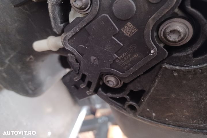 Rezervor AdBlue 195660-10 F01C250151 195660-10 F01C250151 BMW Seria 5 - 4