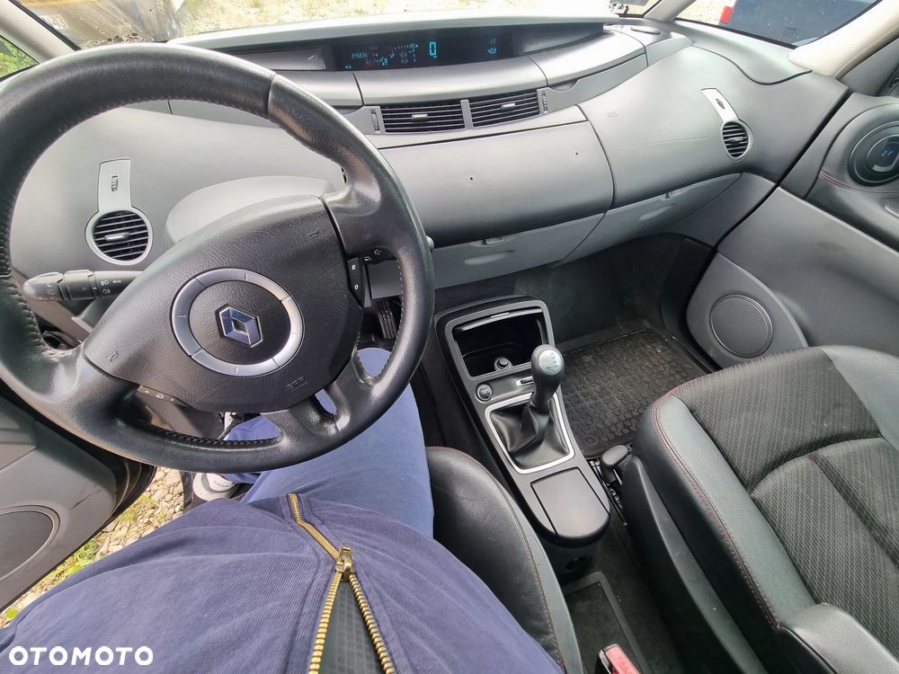 Renault Espace 2.0T Voyage - 20