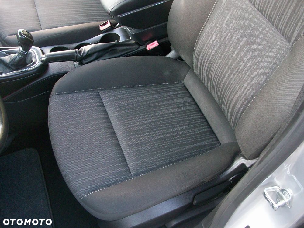 Opel Astra 1.4 Turbo Innovation - 17