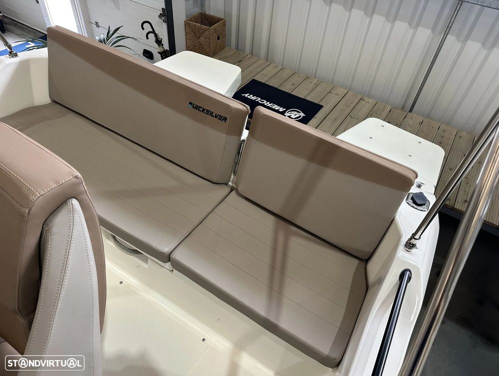 Quicksilver Activ 605 Open - 10