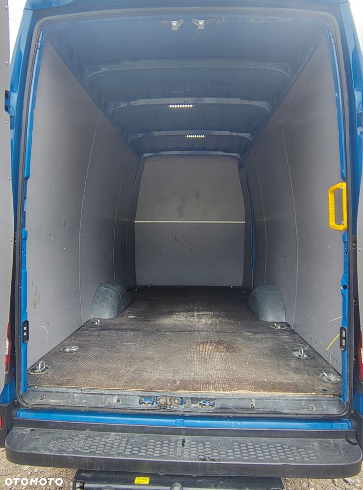 Iveco Daily - 11