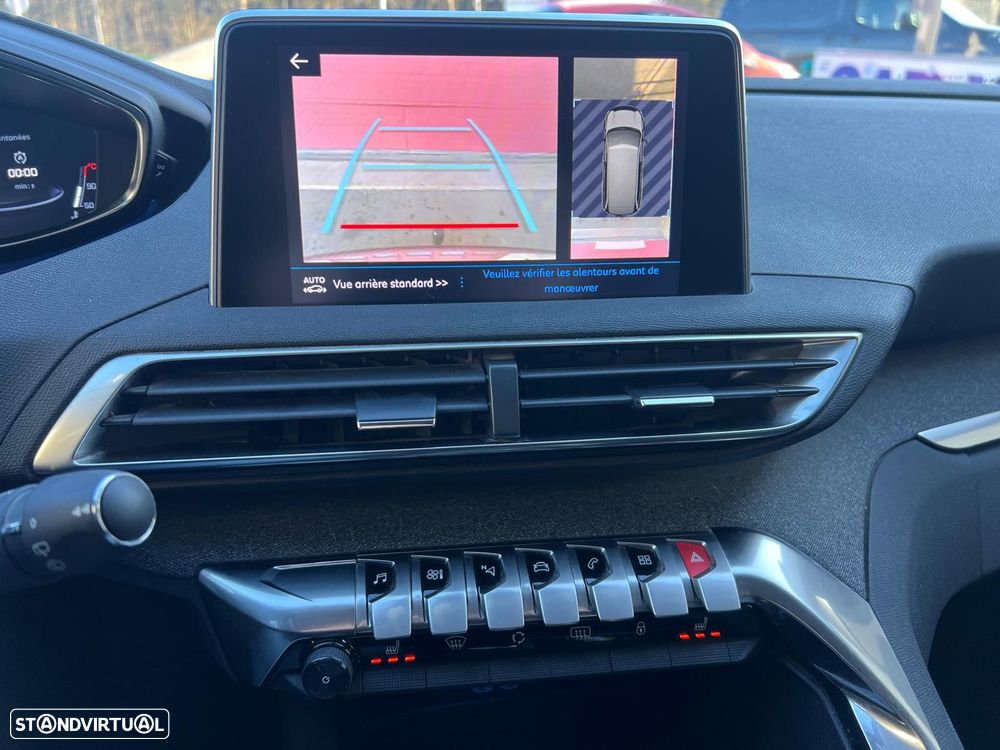 Peugeot 5008 BlueHDI 130 EAT8 Allure - 12