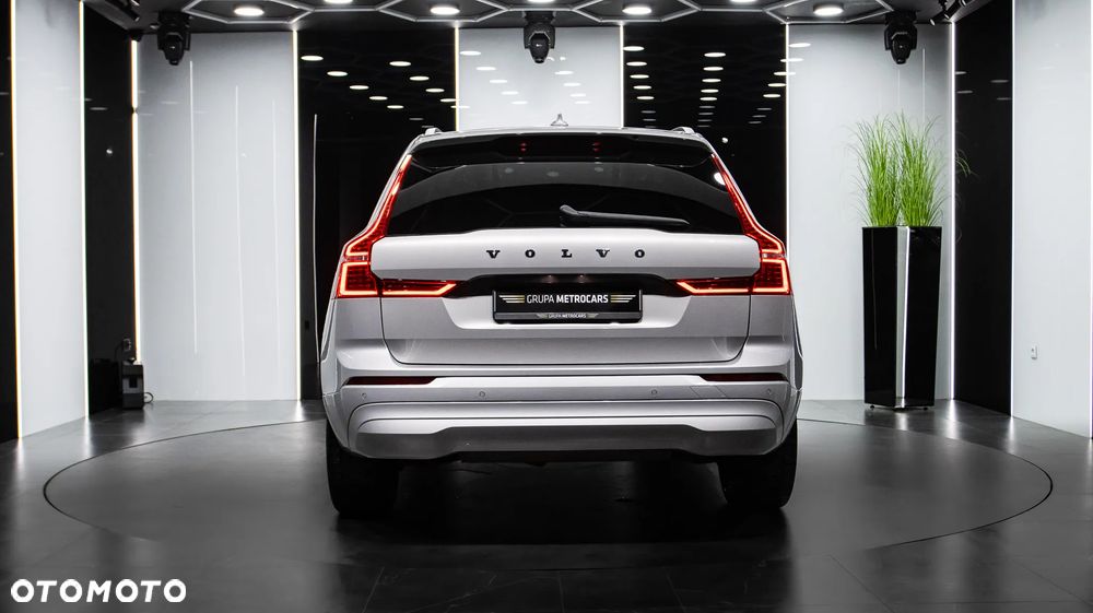 Volvo XC 60 B4 B Momentum Pro - 6