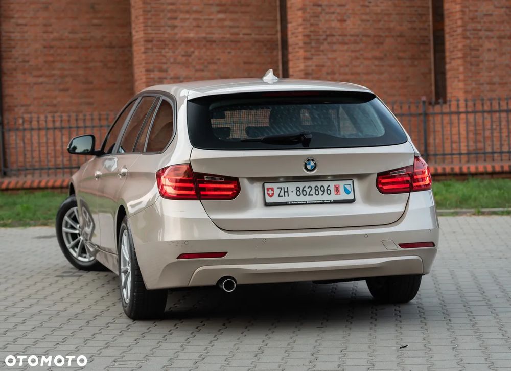 BMW Seria 3 320d xDrive Sport-Aut Modern Line - 6