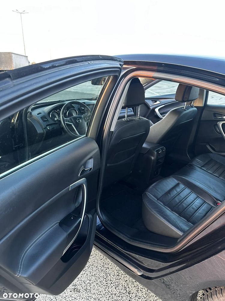 Opel Insignia 2.0 CDTI EcoFLEX Cosmo - 16