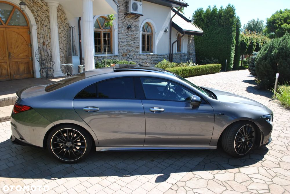 Mercedes-Benz CLA AMG 35 4-Matic 7G-DCT - 2