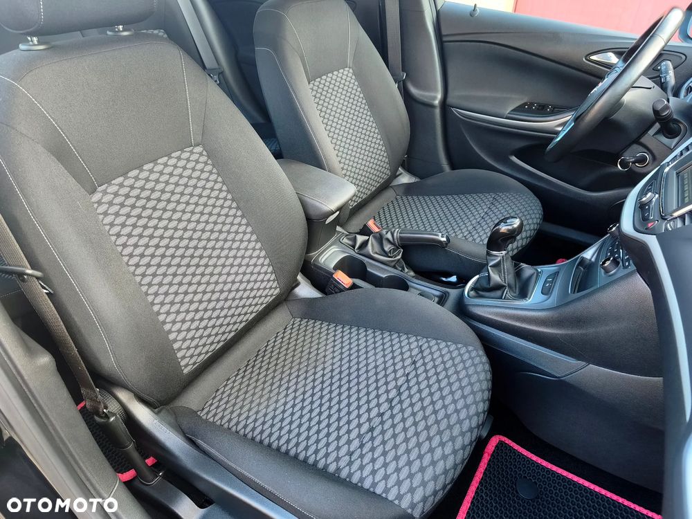 Opel Astra 1.4 Turbo Dynamic - 12