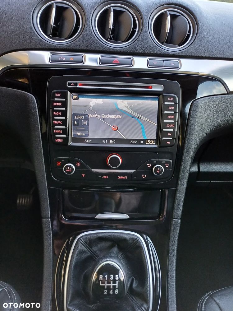 Ford S-Max 2.0 TDCi Titanium - 17