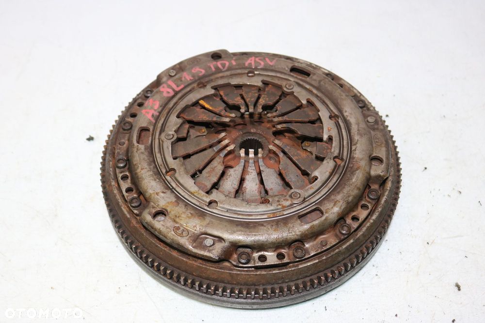 SPRZĘGŁO AUDI A3 8L - 1