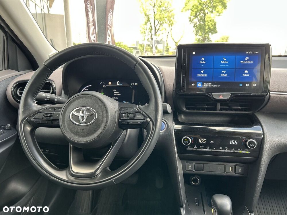 Toyota Yaris Cross - 12