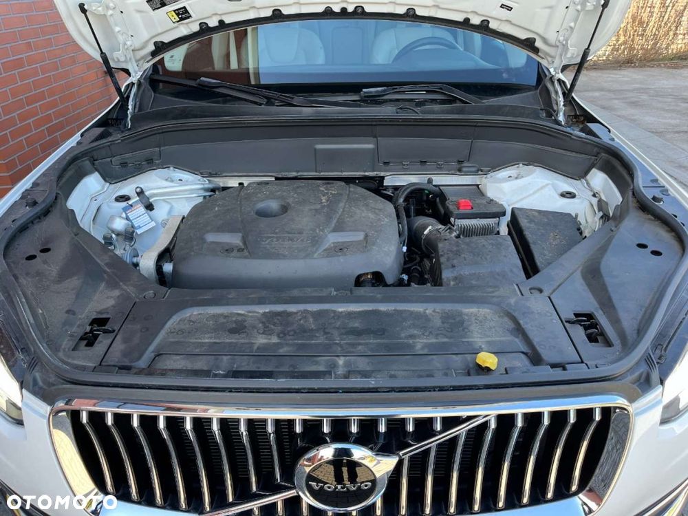 Volvo XC 90 B5 B AWD Plus Bright - 36