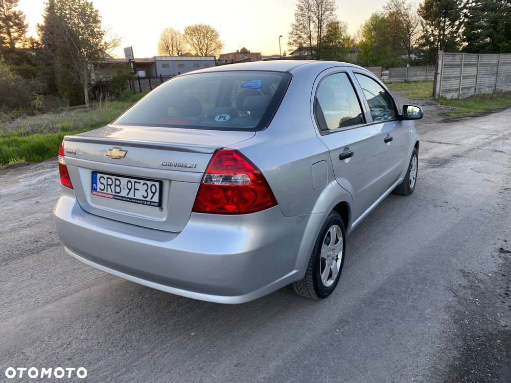 Chevrolet Aveo 1.2 Star - 3