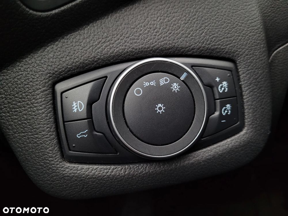 Ford Kuga 1.5 EcoBoost 4WD Trend - 21