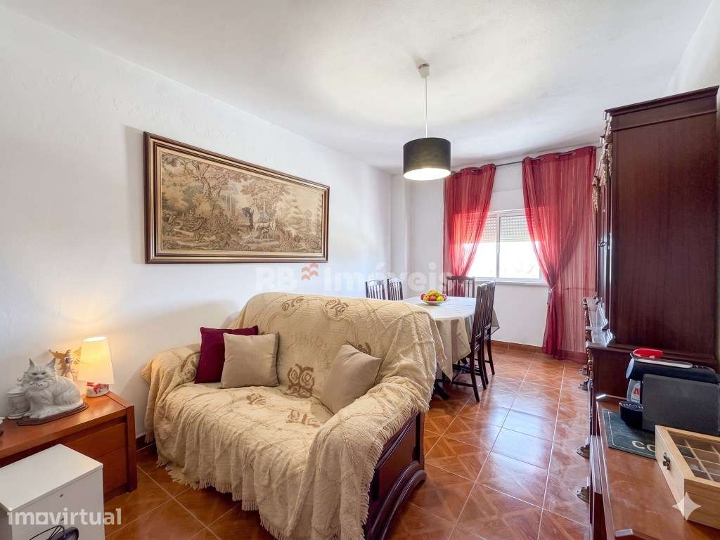 Apartamento T3 com Sótão Independente - Gavião - Grande imagem: 2/13