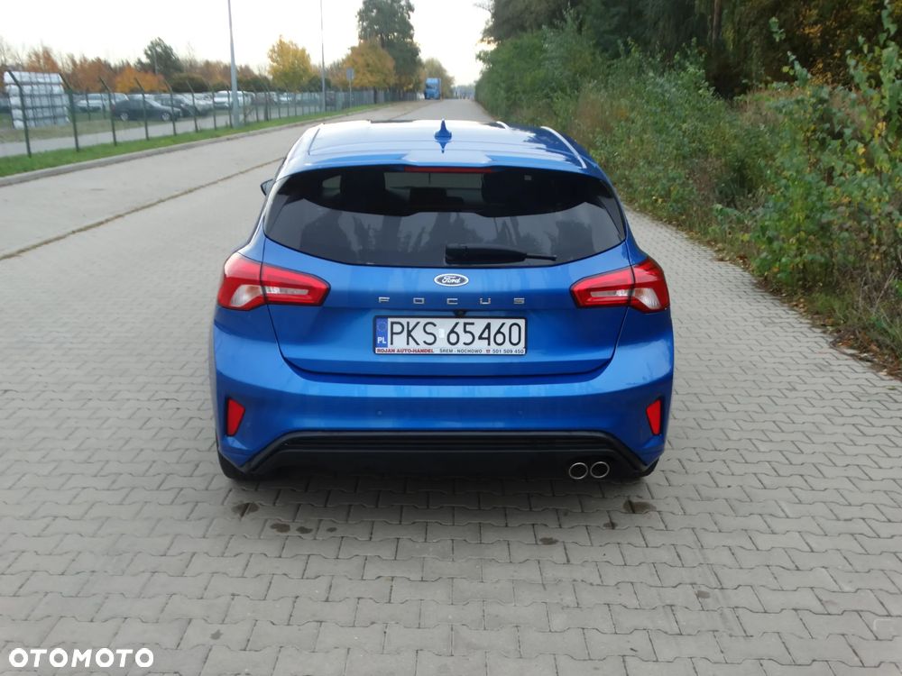 Ford Focus - 8