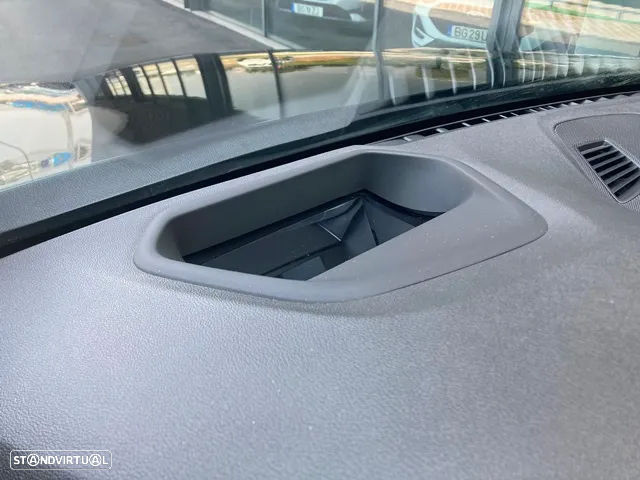 BMW M550d xDrive Auto - 20