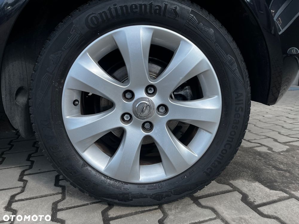 Opel Meriva - 14