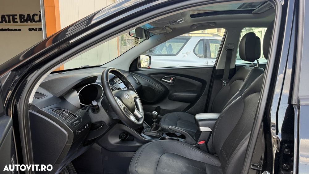 Hyundai ix35 1.7 CRDI 2WD blue Style - 12