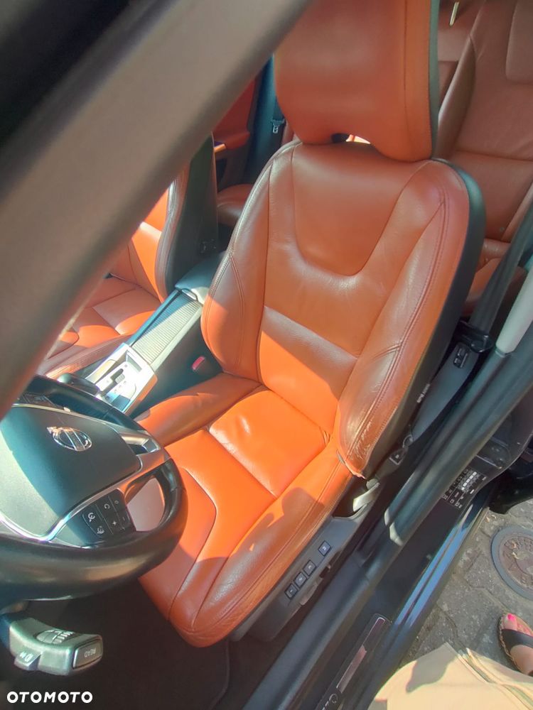 Volvo V60 - 25