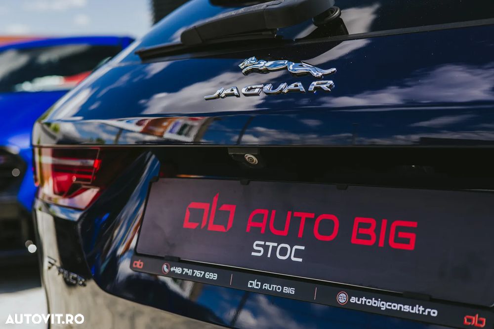 Jaguar F-Pace D200 AWD SE - 16