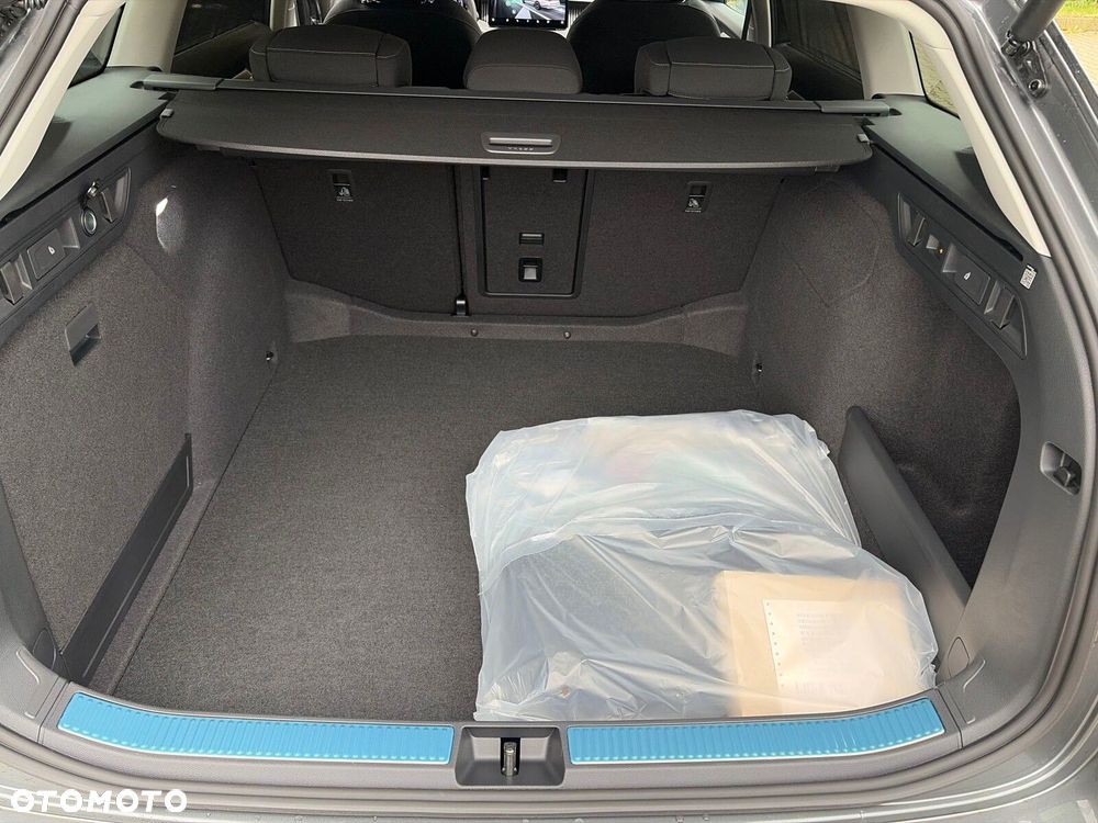 Skoda Superb 2.0 TSI Drive DSG - 26