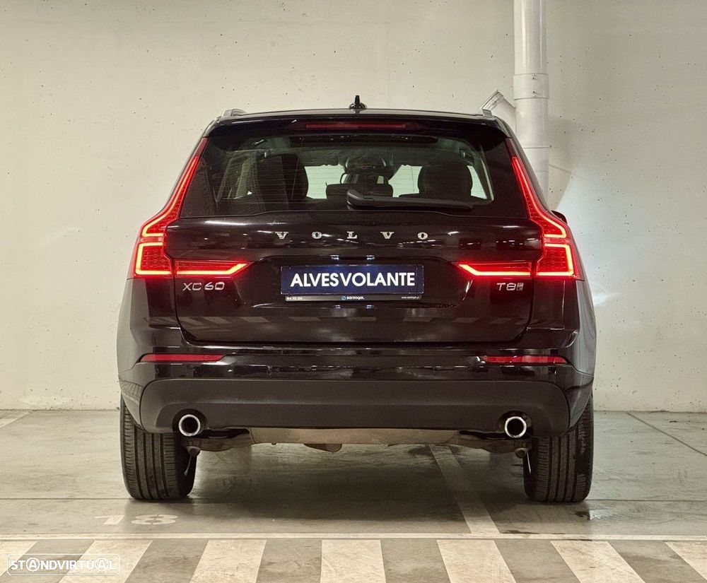 Volvo XC 60 2.0 T8 PHEV R-Design AWD - 39