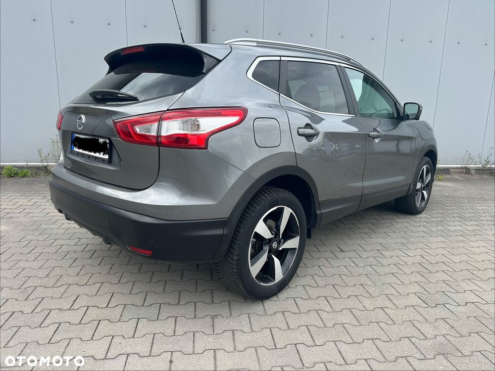 Nissan Qashqai 1.2 DIG-T N-Connecta EU6 - 6