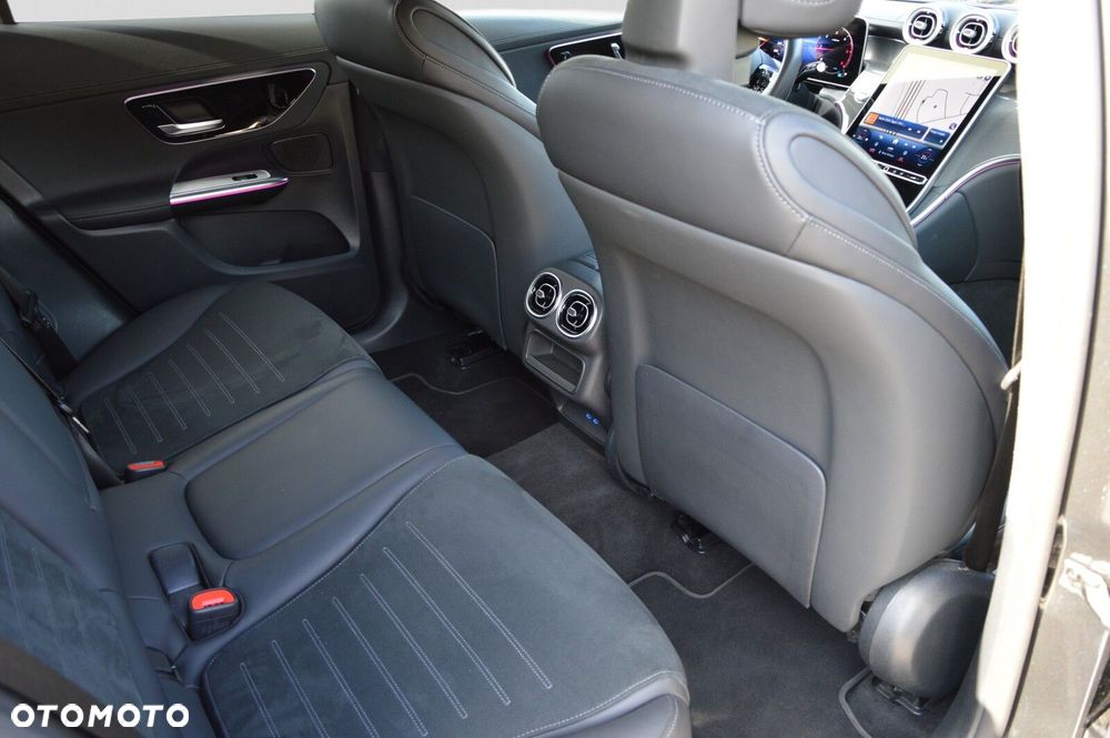 Mercedes-Benz GLC 220 d mHEV 4-Matic AMG Line - 23
