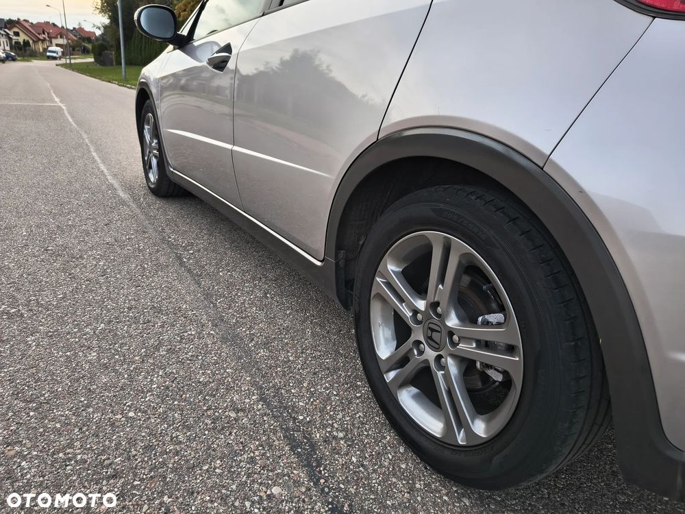 Honda Civic 1.4 i-VTEC Sport - 19