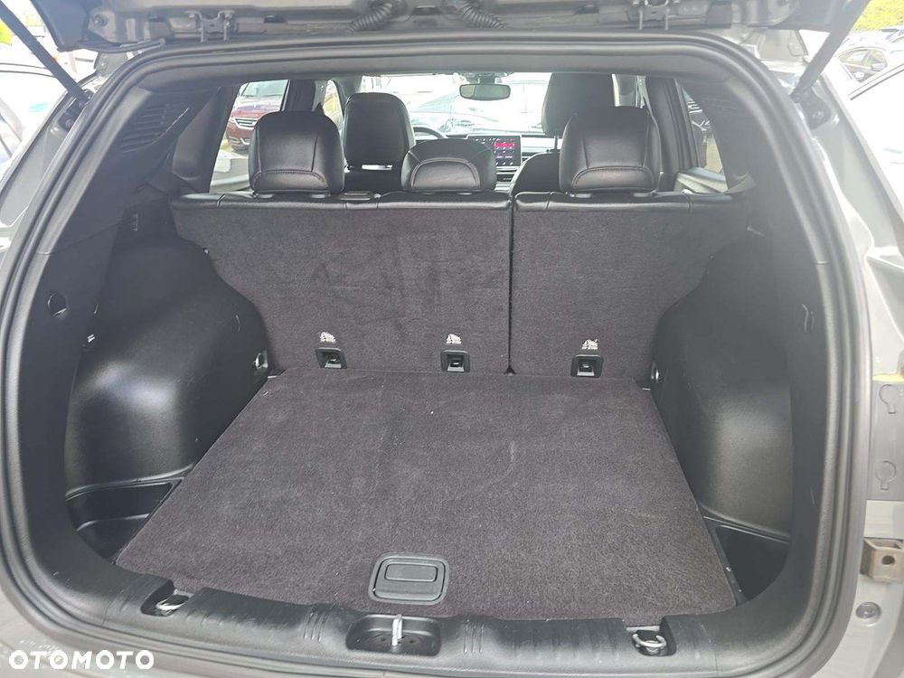 Jeep Compass - 12