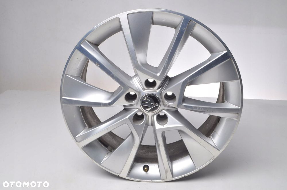 SKODA  FELGA ALUMINIOWA R18" 7J 5X112 ET45 57A601025D - 2