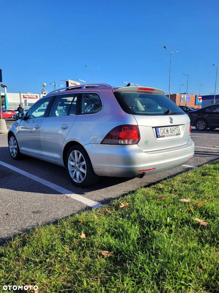 Volkswagen Golf 1.6 TDI DPF Highline - 10