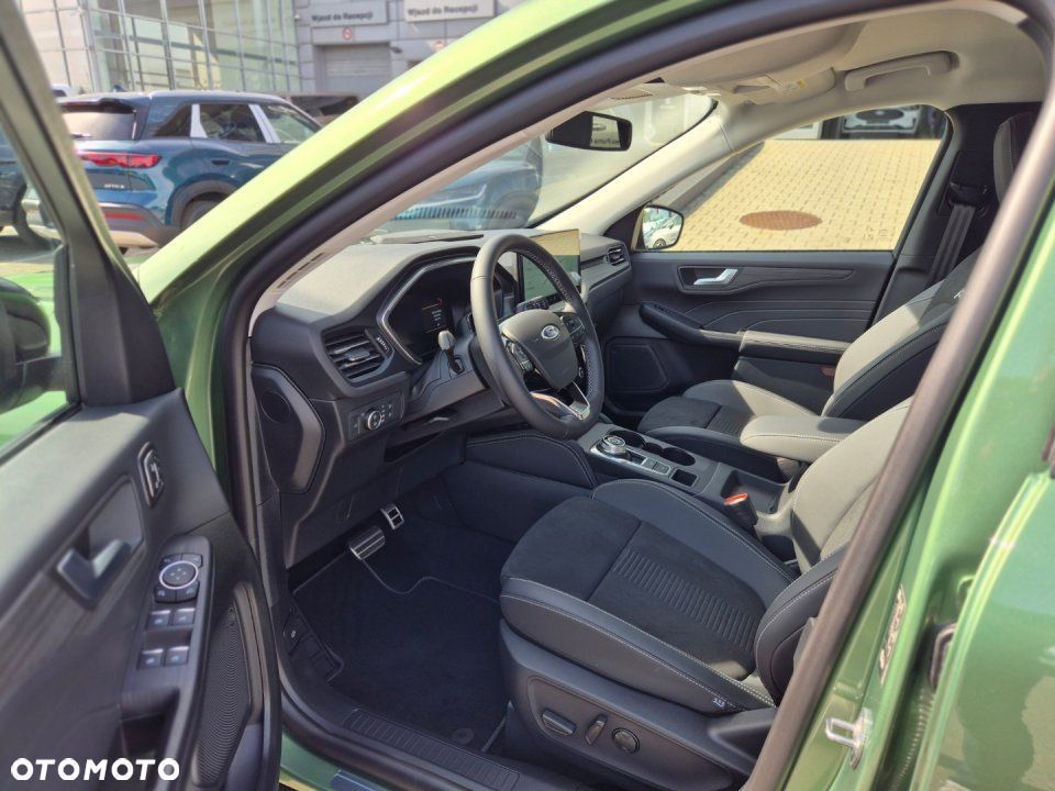 Ford Kuga - 16