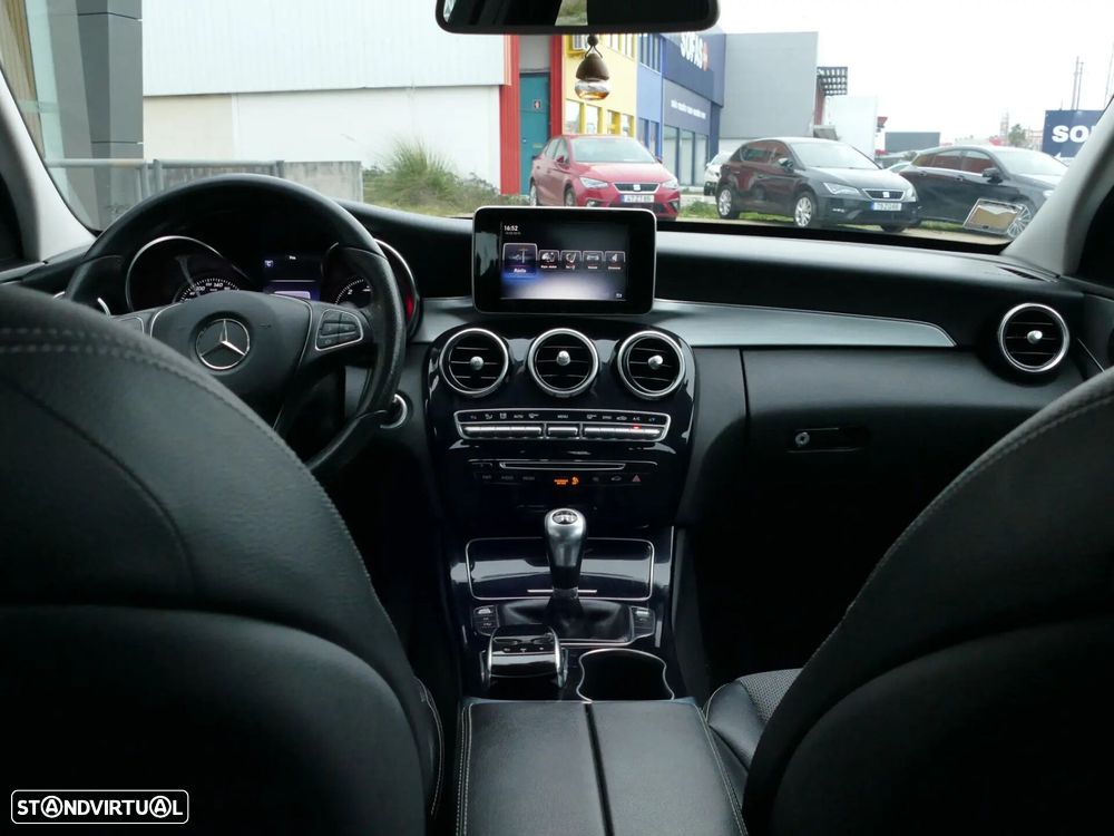 Mercedes-Benz C 200 d Avantgarde - 34