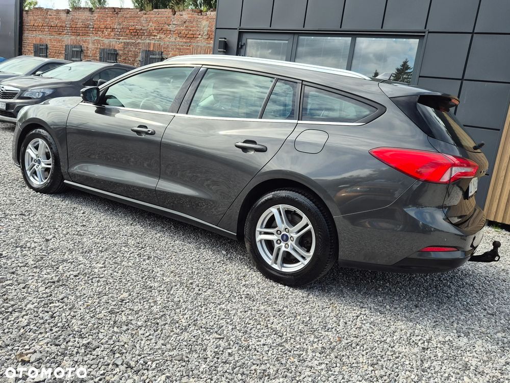 Ford Focus 1.5 TDCi DPF Start-Stopp-System Business - 9
