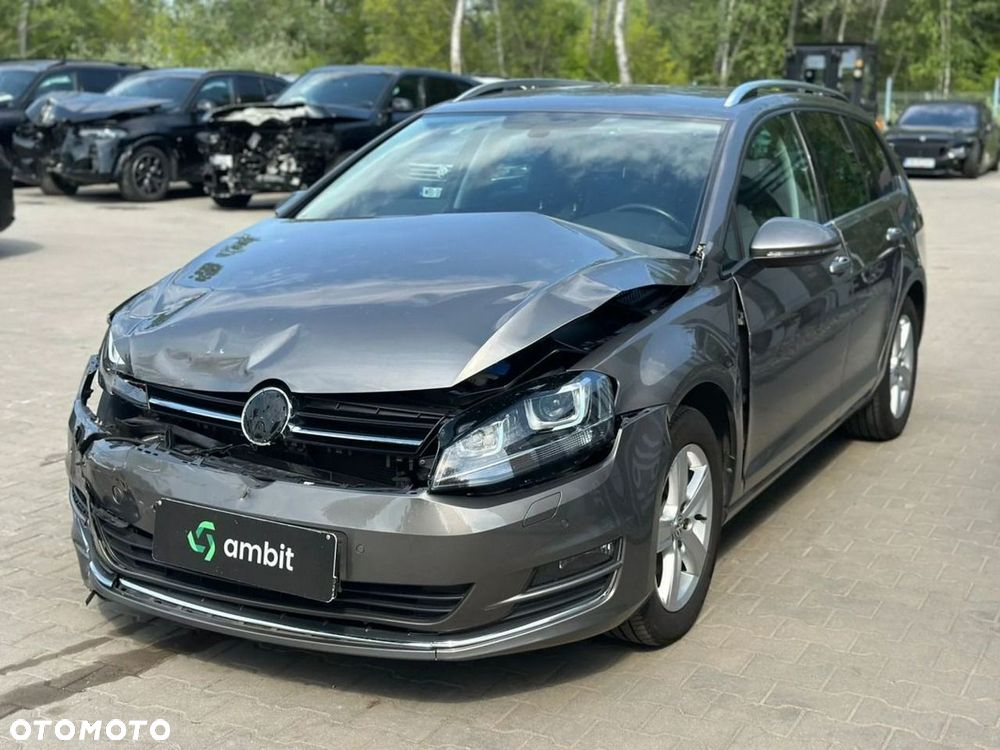 Volkswagen Golf - 3