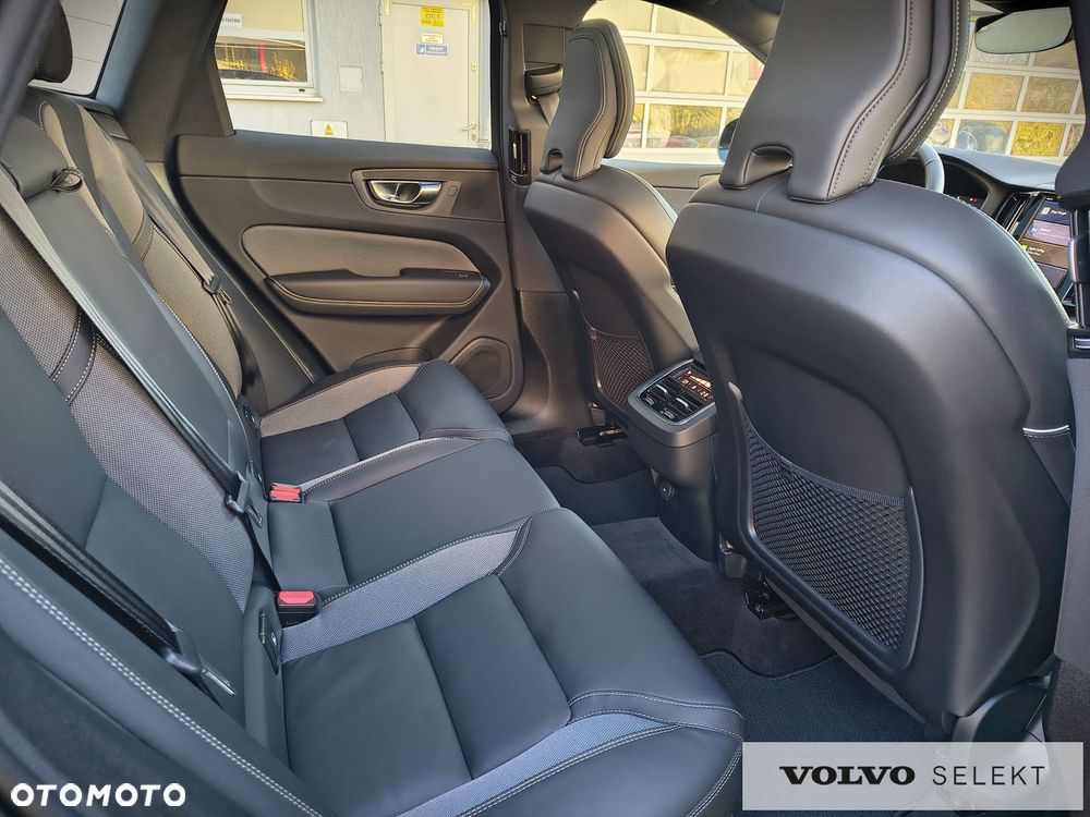 Volvo XC 60 - 28