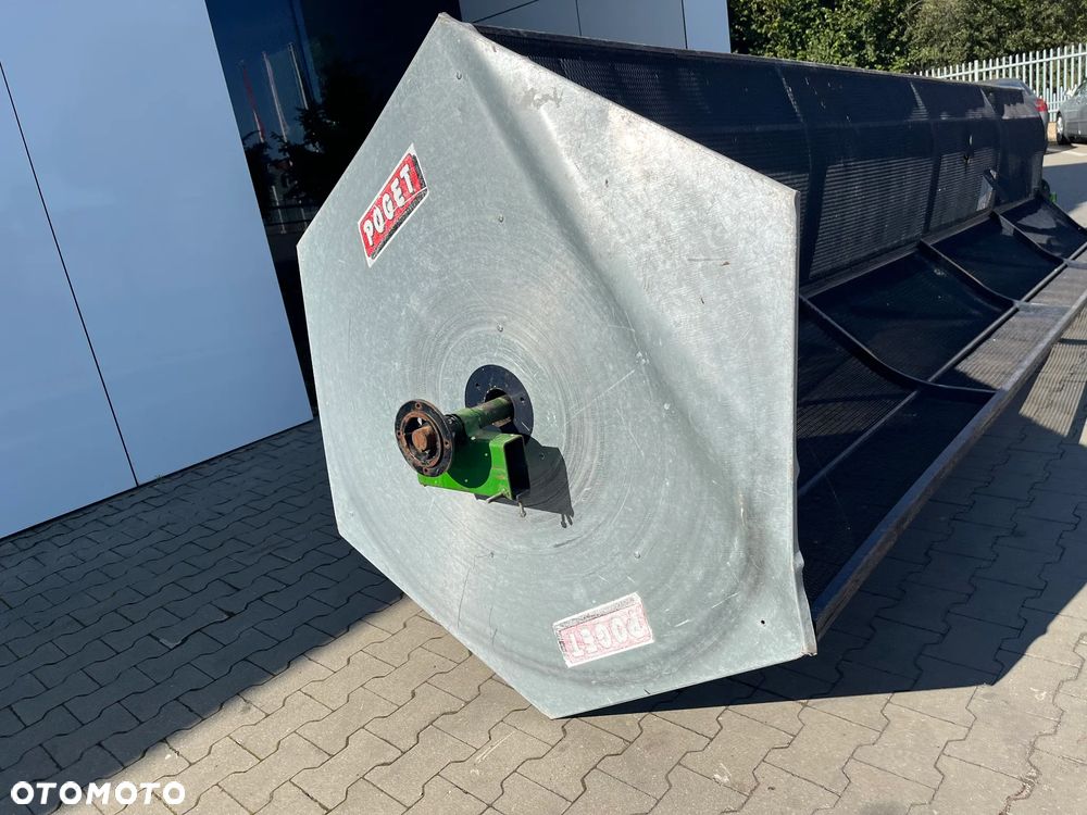 John Deere Heder 820 Wyposażenie do zbioru słonecznika 6,1m - 4