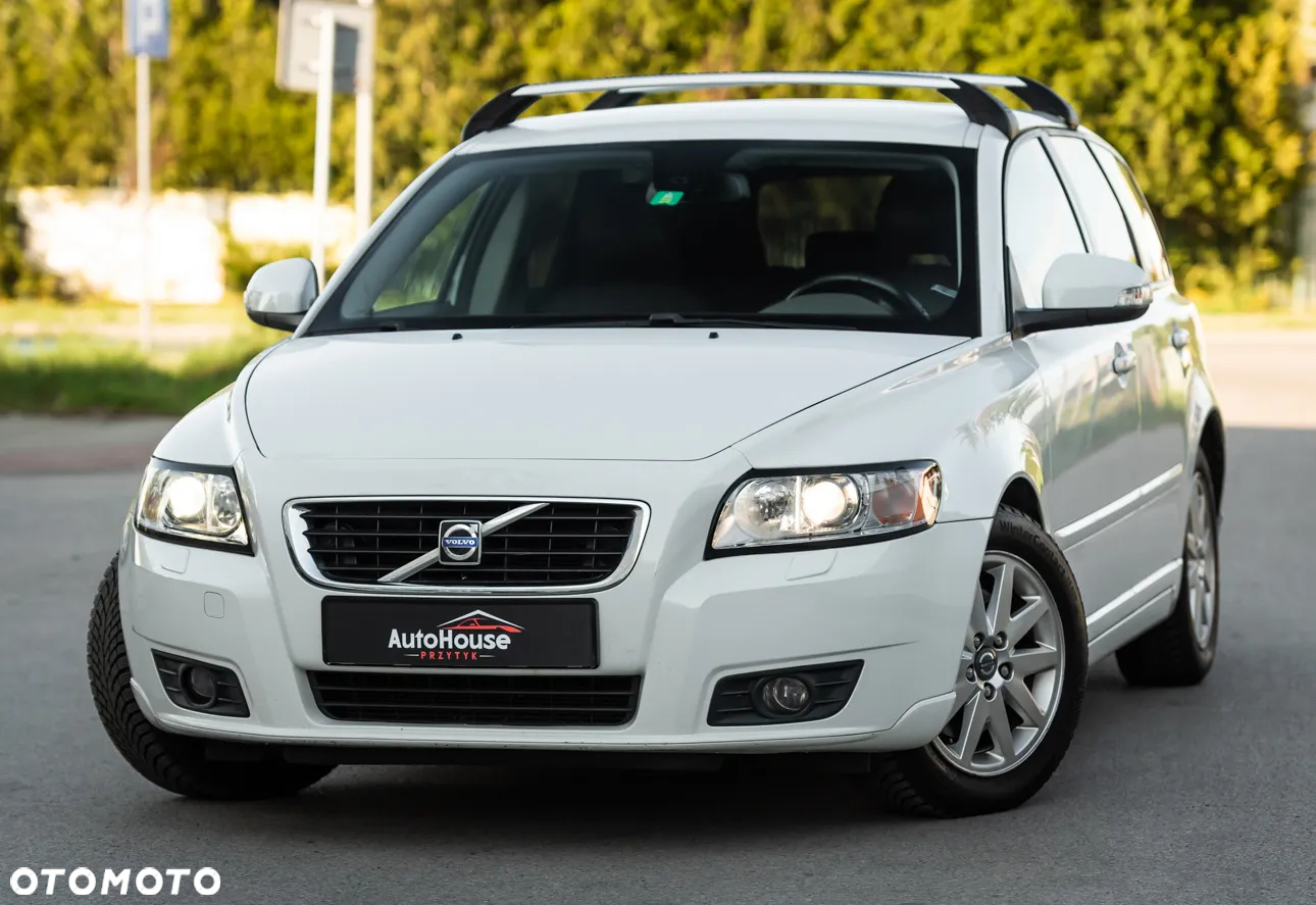 Volvo V50 2.4i Momentum - 4