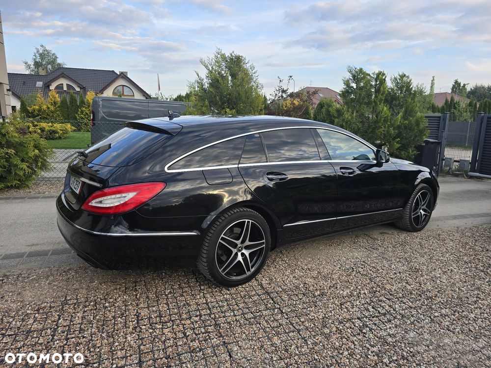 Mercedes-Benz CLS 350 CDI 4Matic 7G-TRONIC Edition 1 - 10