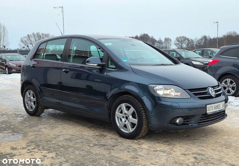 Volkswagen Golf Plus - 21