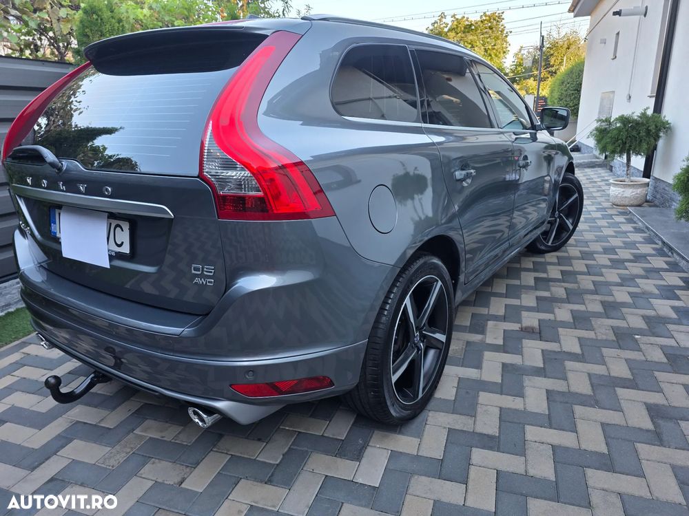 Volvo XC 60 D5AWD R-Design - 6