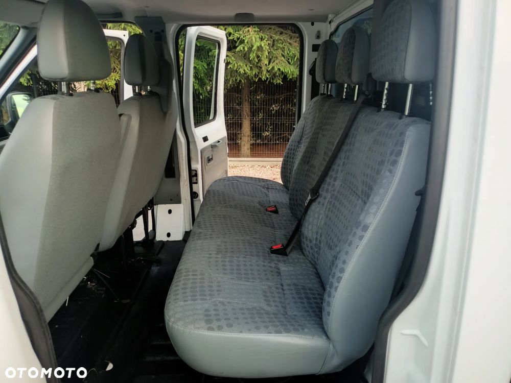 Ford Transit - 10