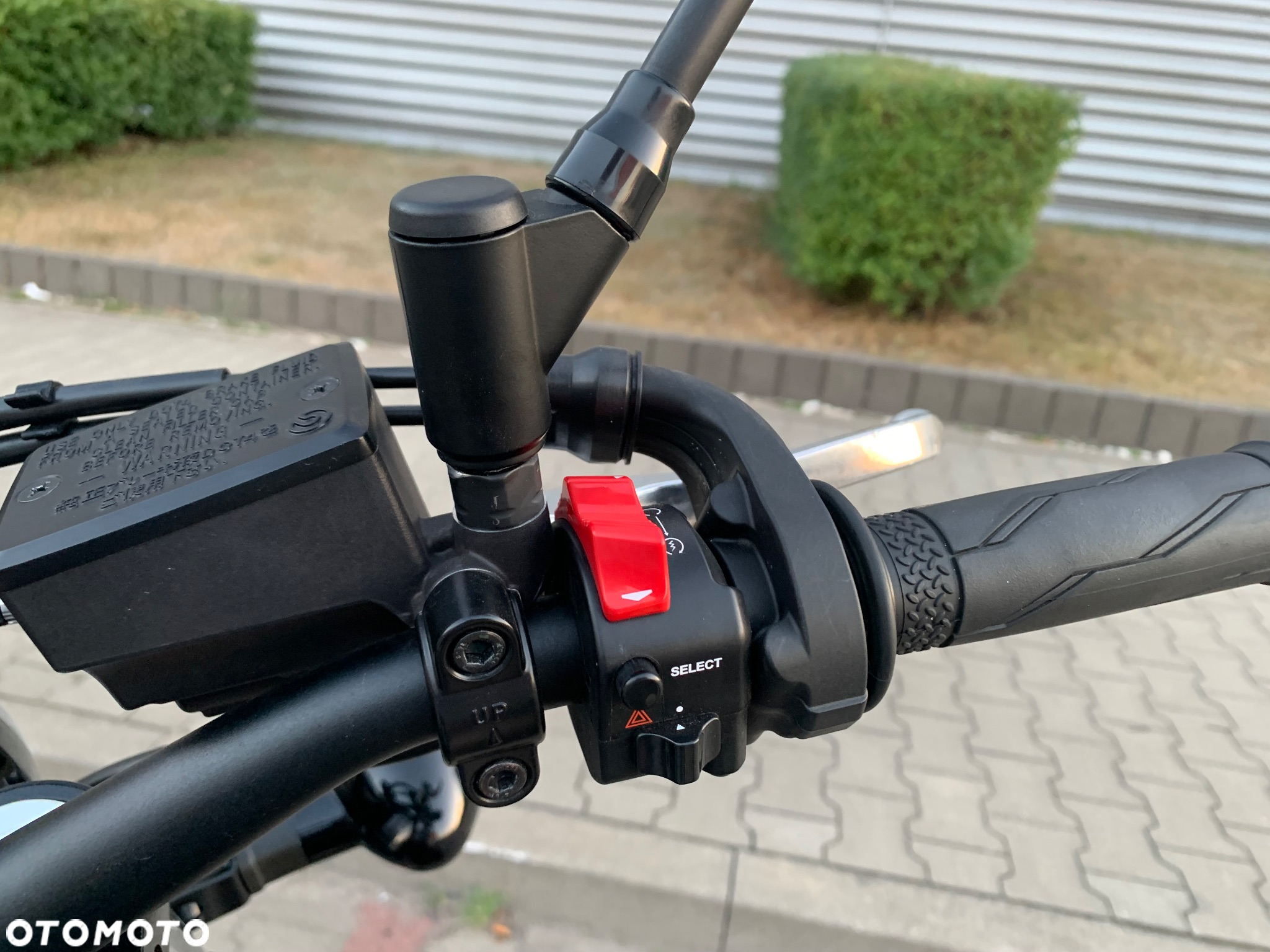 Yamaha XVS - 23