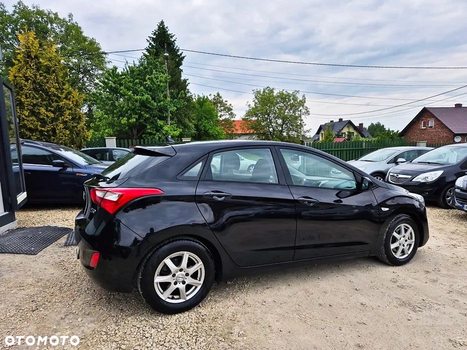 Hyundai i30 1.4 Advantage - 13