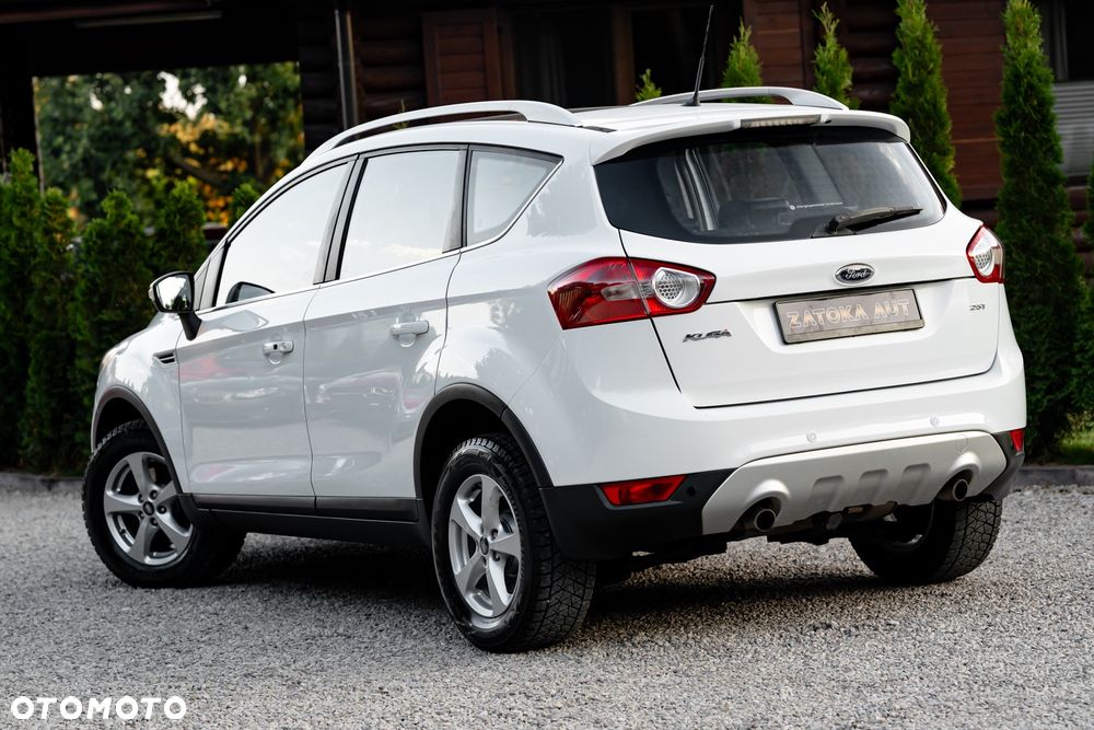Ford Kuga 2.5 4x4 Trend - 9