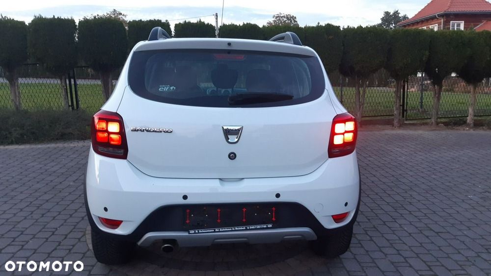 Dacia Sandero - 25
