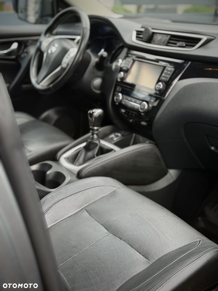 Nissan Qashqai 1.5 dCi Tekna - 2