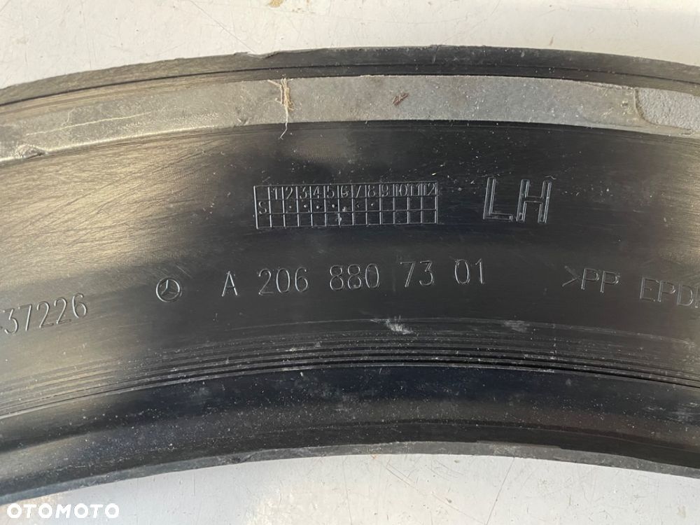 Listwa błotnika Mercedes 206 ALL-TERRAIN tylna lewa A 206 880 73 01 - 3